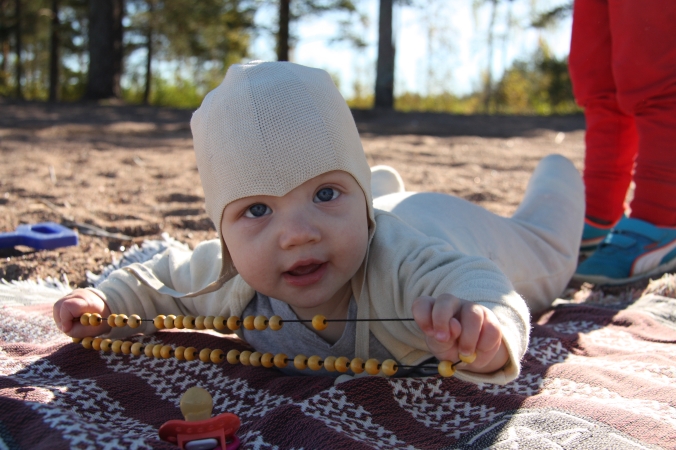 baby-and-the-beach